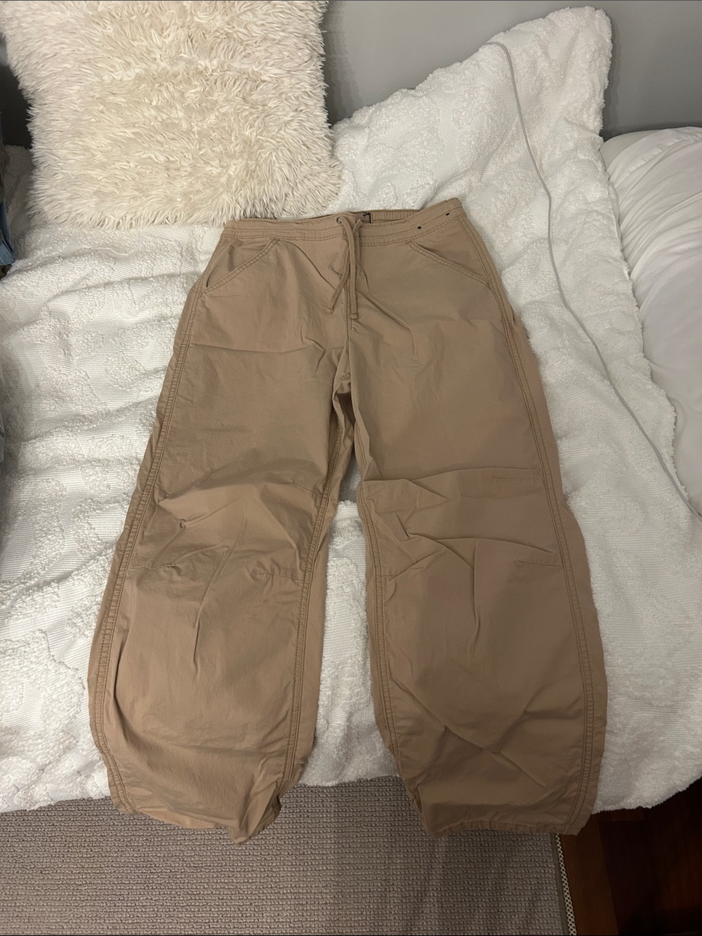 American Eagle Outfitters Women's Wide Leg Cargo Pants - Tan